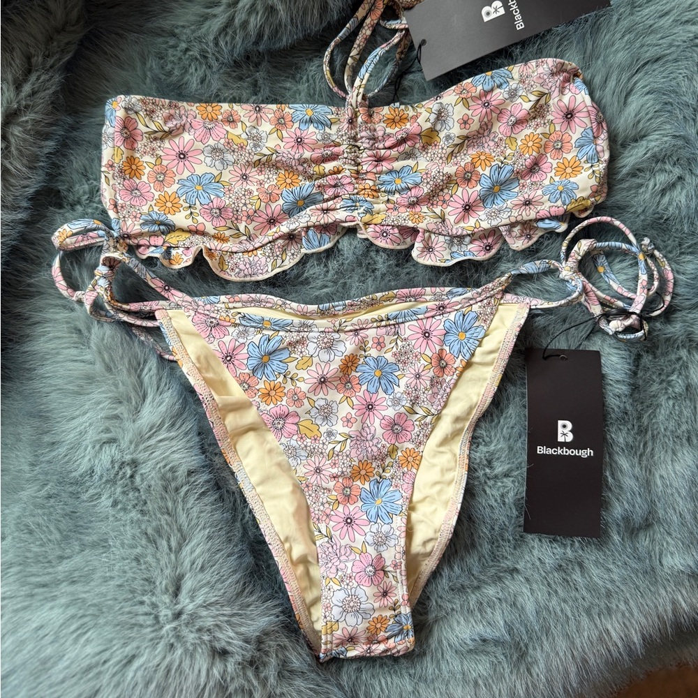 Blackbough Ella Bottoms and Top in Blooming Bunch